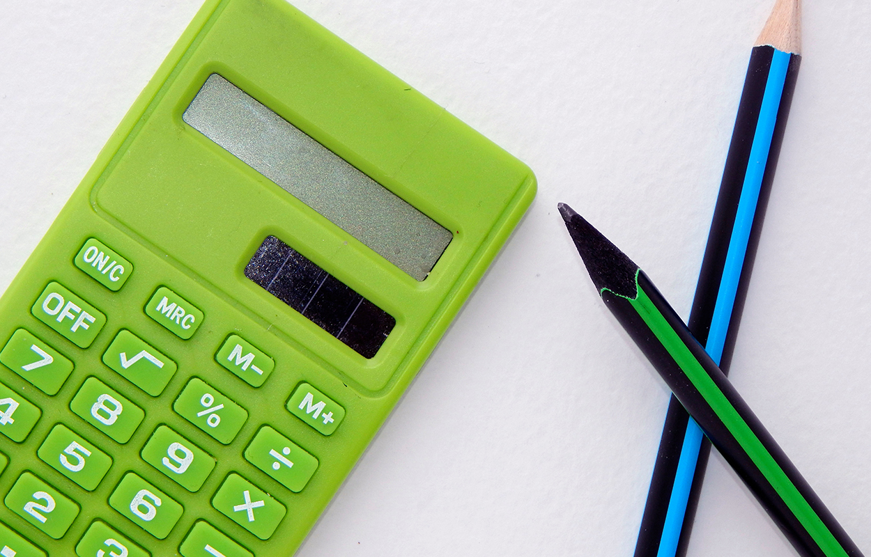 Kontakt Info Magnum Opus 07