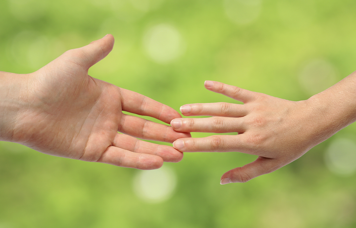 KOM OG ARBEJD SAMMEN MED OS